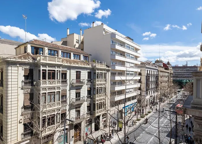 Bright And Elegant Gran Via Apartments